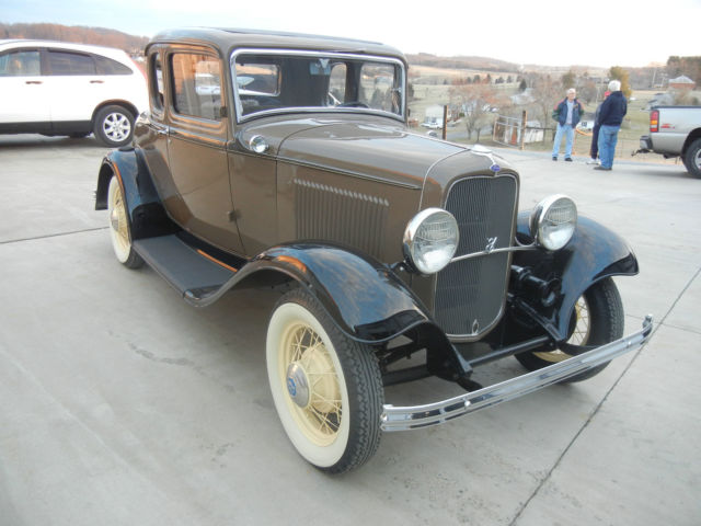 1932 Brown with Black Fenders Ford Other Coupe