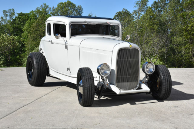 1932 Gray Ford Coupe Coupe 