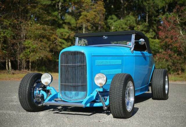 1932 Blue Ford Hi Boy Steet Rod Convertible