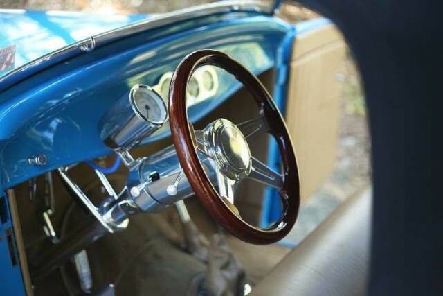 1932 Blue Ford Hi Boy Steet Rod Convertible