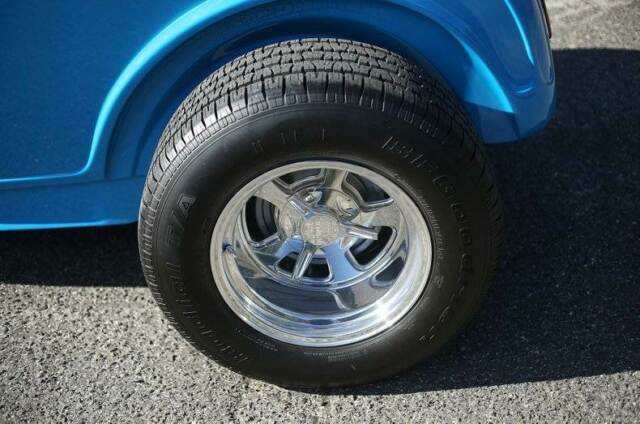 1932 Blue Ford Hi Boy Steet Rod Convertible