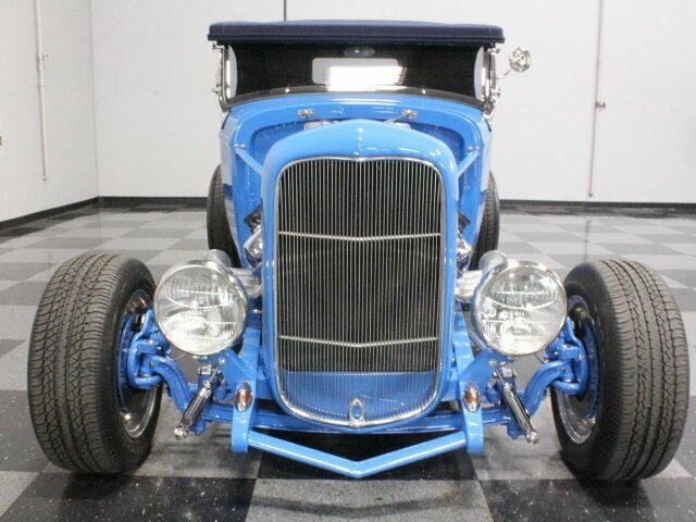 1932 Bright Blue Ford HI BOY STREET ROD