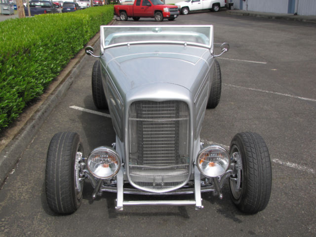 1932 Silver Ford Highboy Convertible Convertible