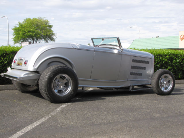 1932 Silver Ford Highboy Convertible Convertible