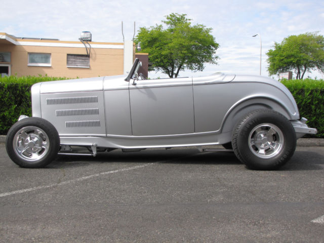 1932 Silver Ford Highboy Convertible Convertible