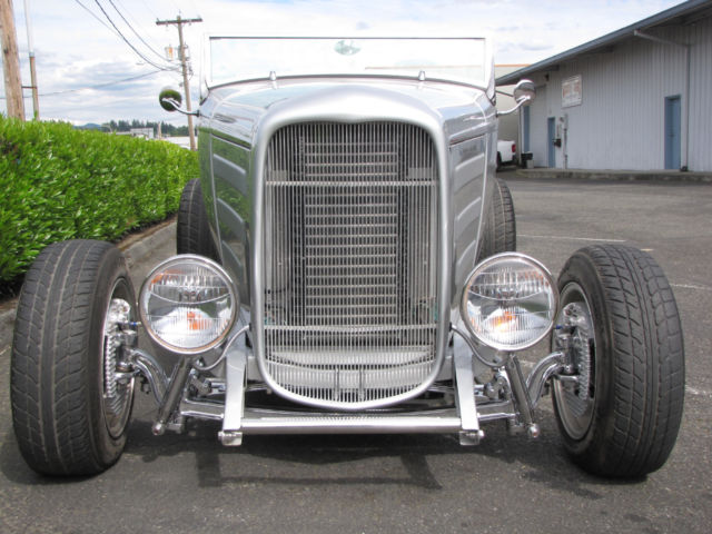 1932 Silver Ford Highboy Convertible Convertible