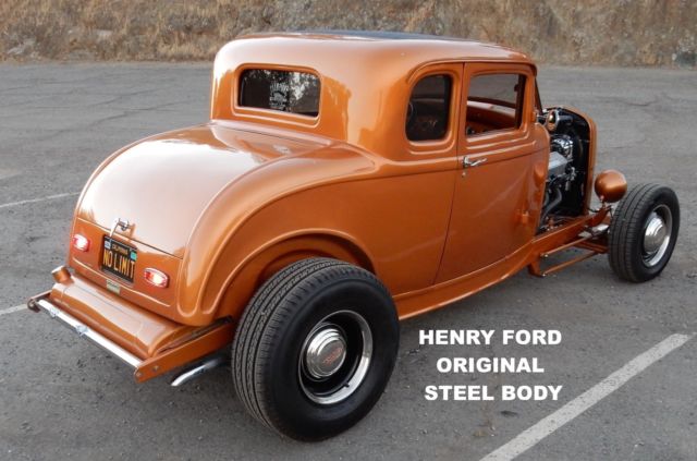 1932 Gold Ford Coupe Coupe