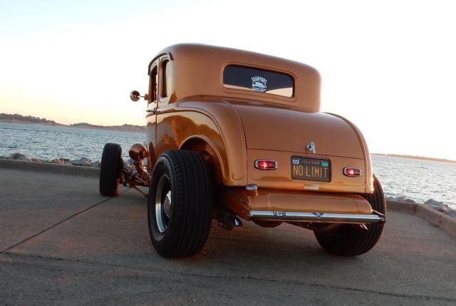 1932 Gold Ford Coupe Coupe
