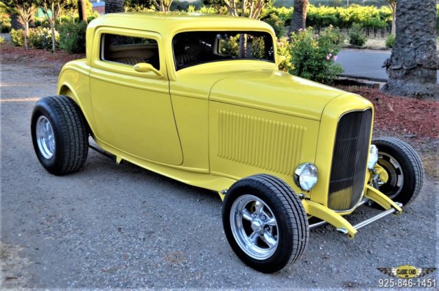 1932 Yellow Ford Model A Coupe