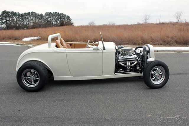 1932 White Ford Model A Convertible