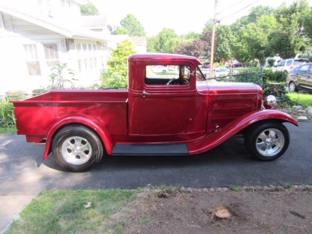 1932 maroon Ford Other Pickups