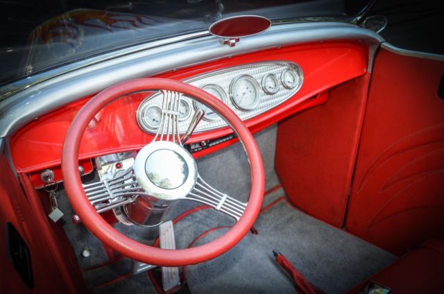 1932 Metallic Silver w/ Flames Ford Other