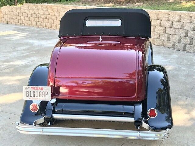 1932 Ford Model B Roadster