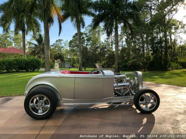 1932 Silver Ford Roadster Coupe
