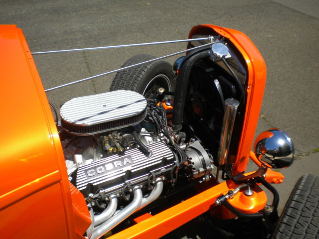 1932 Tangalo Pearl    House of Collors Ford Roadster HighBoy Roadster