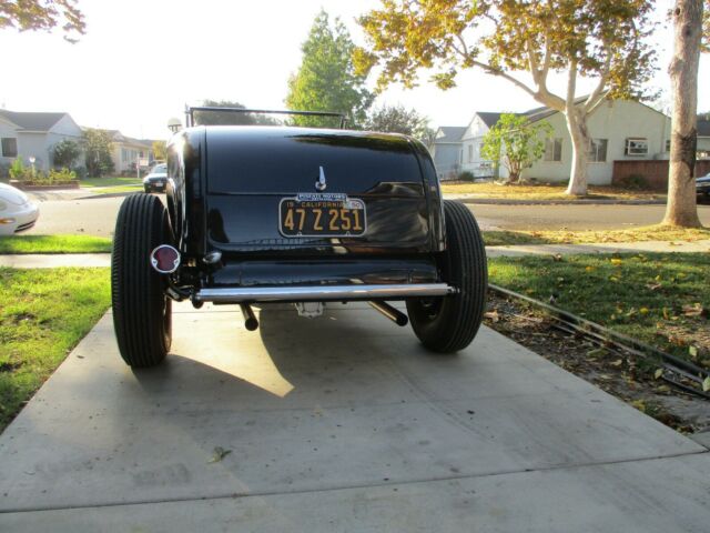 1932 Black Ford ROADSTER ROADSTER
