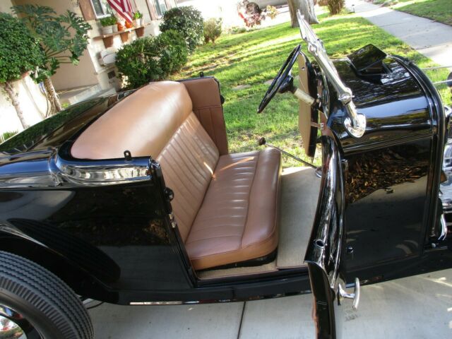 1932 Black Ford ROADSTER ROADSTER