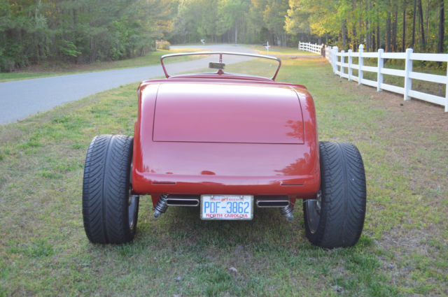 1932 Viper red Ford Roadster Roadster