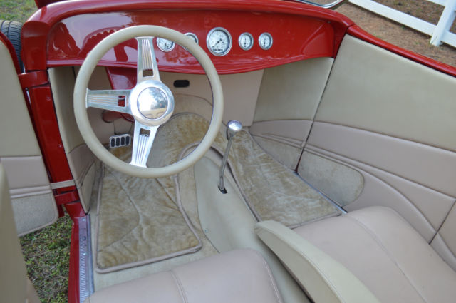 1932 Viper red Ford Roadster Roadster