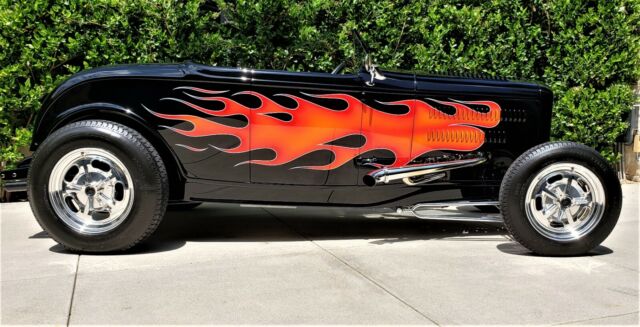 1932 Black Ford Roadster