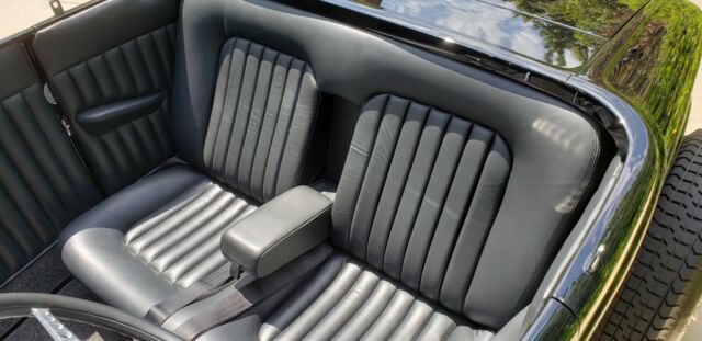 1932 Black Ford Roadster