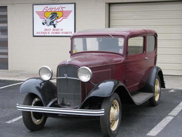 1932 Ford Sedan Sedan