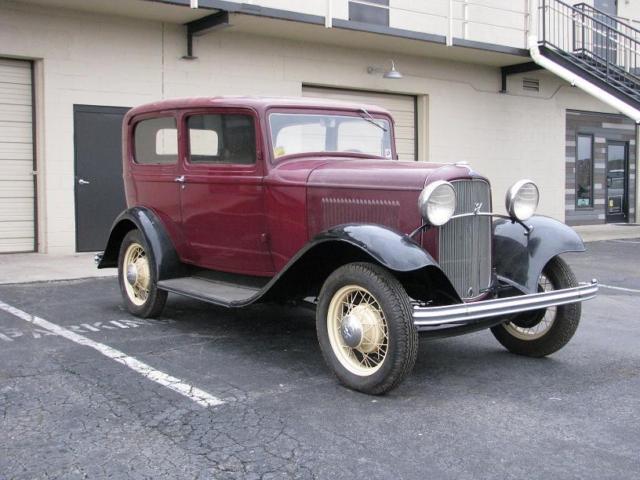 1932 Ford Sedan Sedan