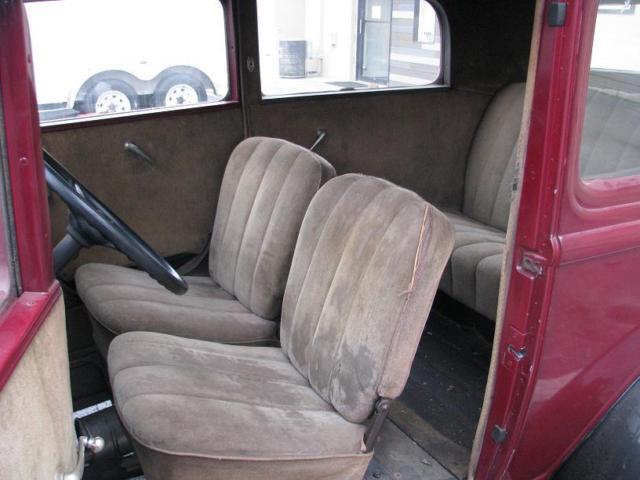 1932 Ford Sedan Sedan