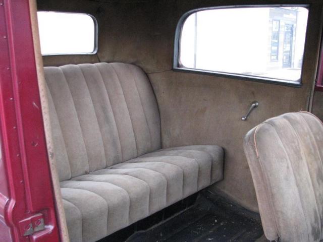 1932 Ford Sedan Sedan