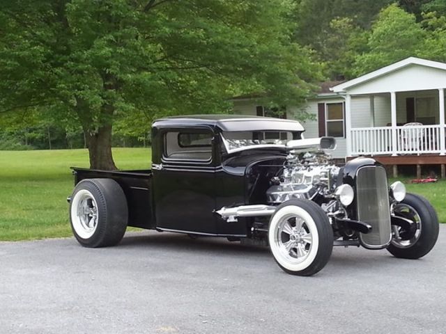 1932 Black Ford PICKUP Standard Cab Pickup