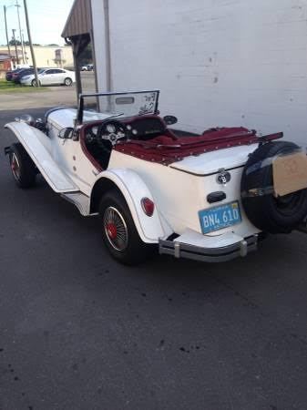 1932 White Mercedes-Benz gazelle Convertible