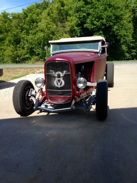 1932 Burgundy Ford Other