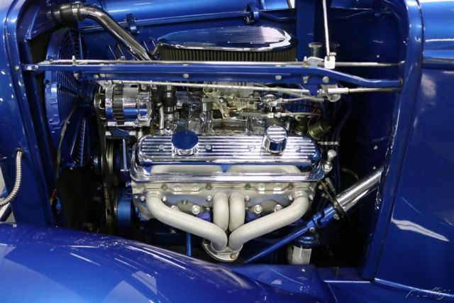 1932 Blue Ford Victoria