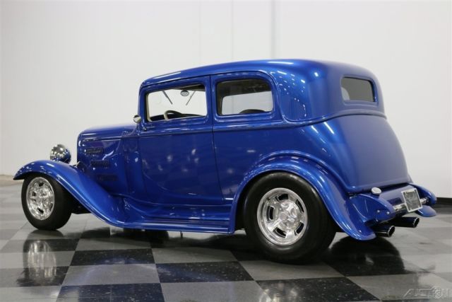 1932 Blue Ford Victoria