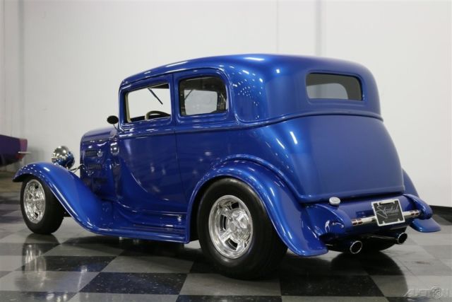 1932 Blue Ford Victoria
