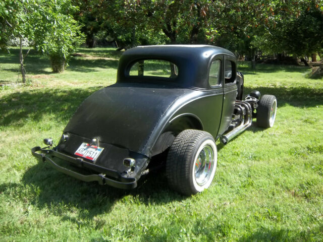1933 Black Chevrolet coupe Coupe