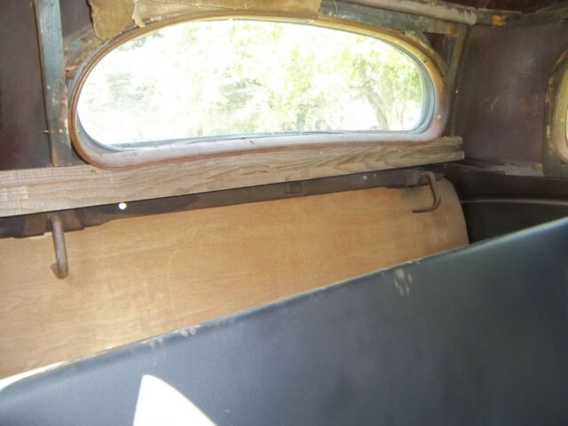 1933 Black Chevrolet coupe Coupe