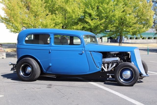 1933 Blue Ford Other Sedan