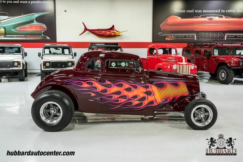 1933 Burgundy Ford 5 Window Coupe Coupe