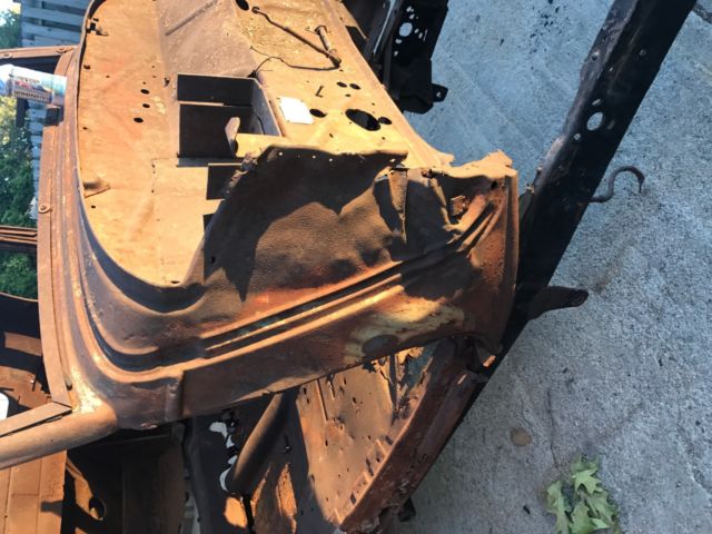 1933 Rust Ford 5w coupe Coupe