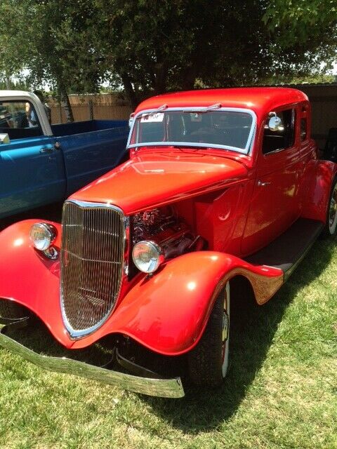 1933 Red Ford Coupe