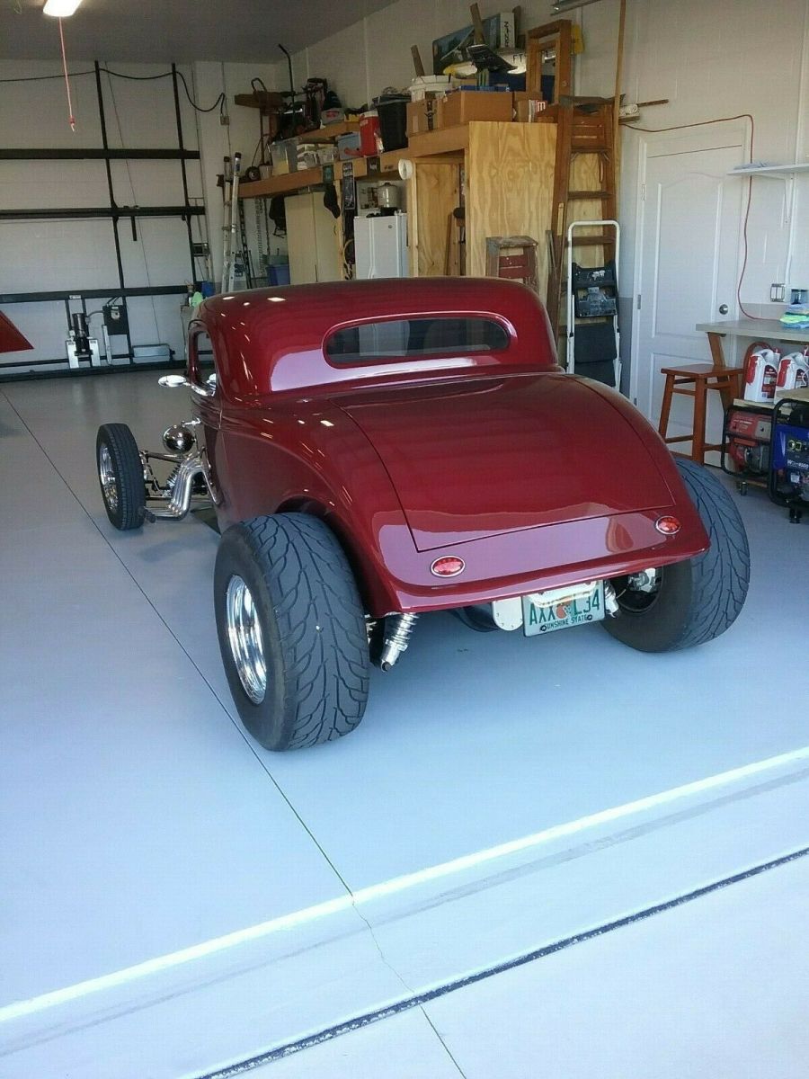 1933 White Ford Coupe Hankster fiberglass body