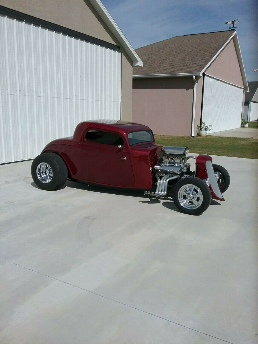 1933 White Ford Coupe Hankster fiberglass body