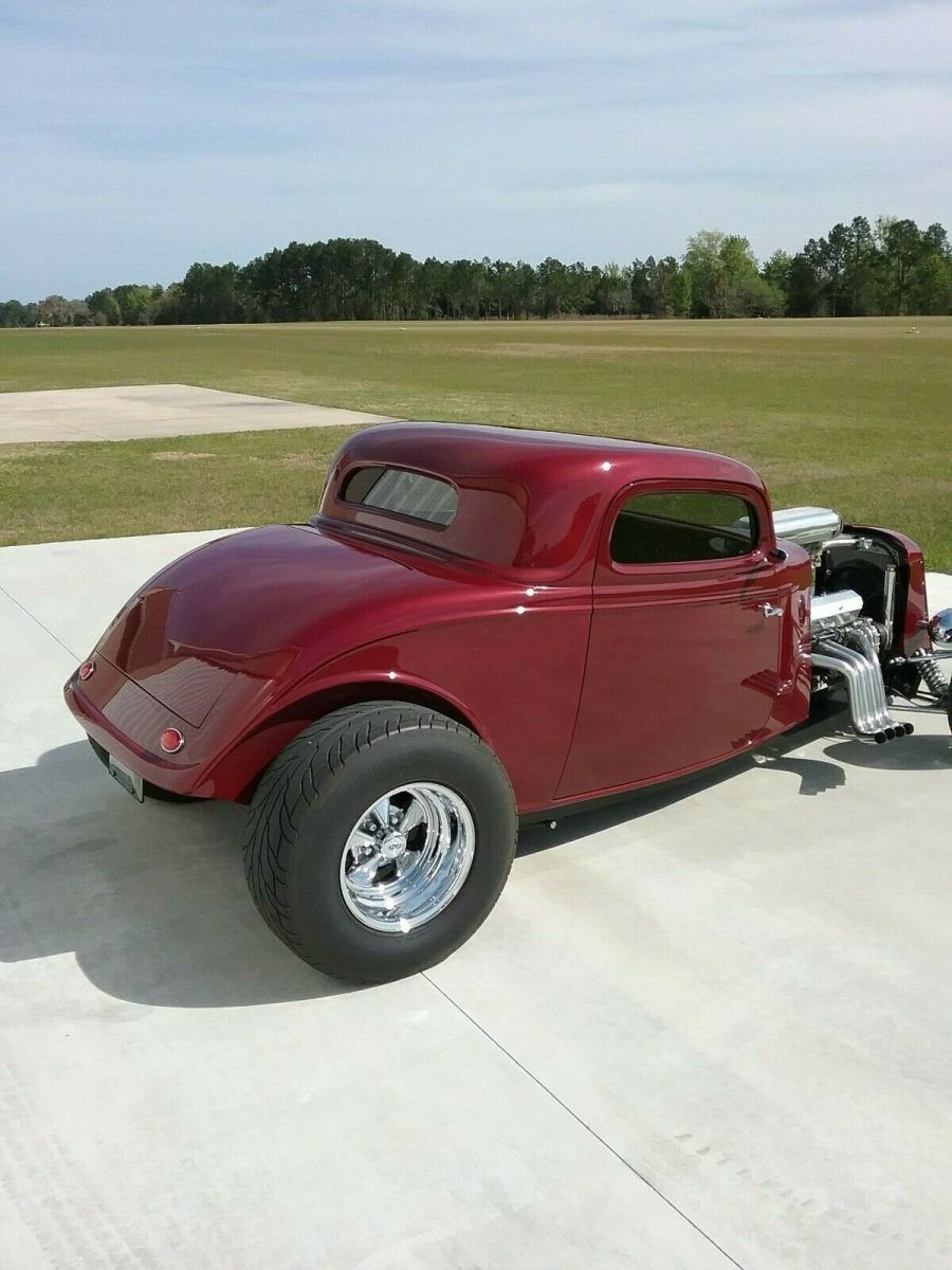 1933 White Ford Coupe Hankster fiberglass body