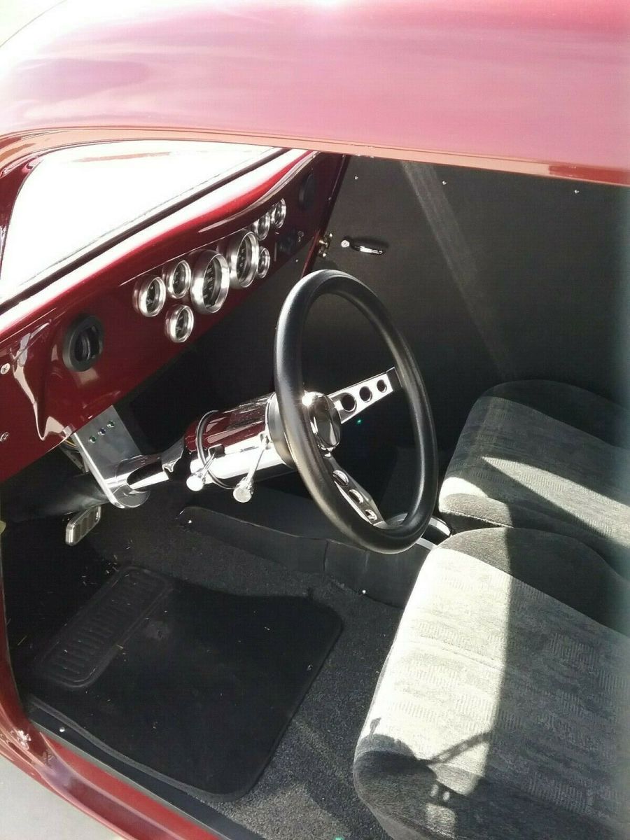 1933 White Ford Coupe Hankster fiberglass body