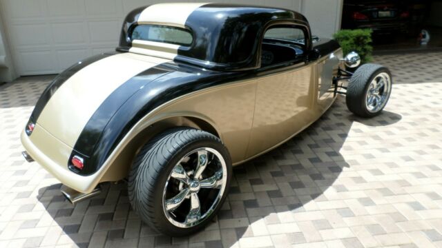 1933 Black Ford CoupÃ© Coupe