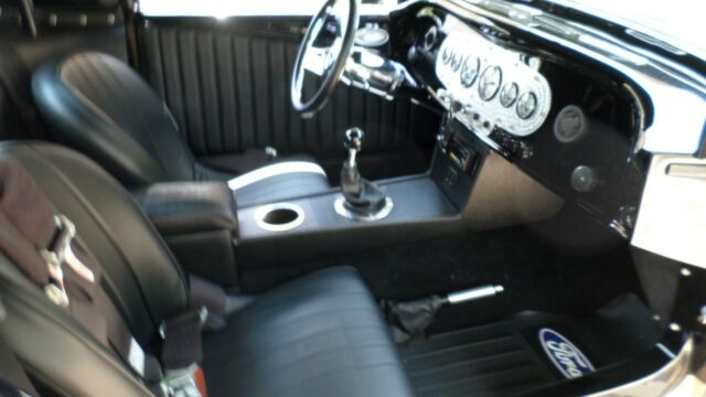 1933 Black Ford CoupÃ© Coupe