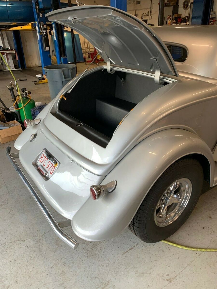 1933 Ford 3 Window Coupe Coupe