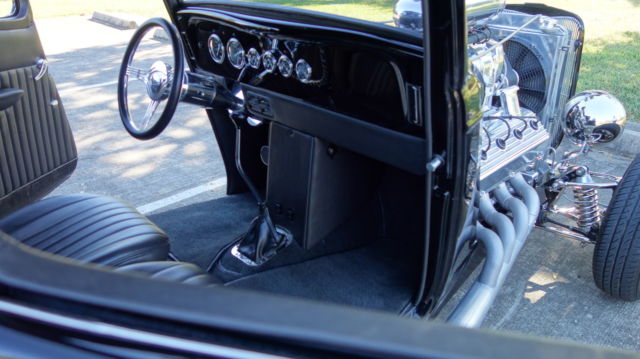 1933 Black Ford Other