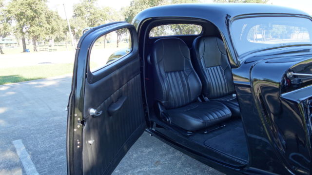 1933 Black Ford Other